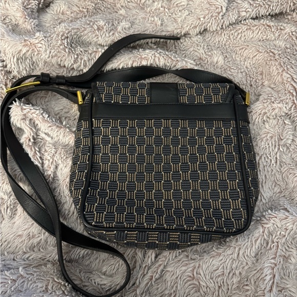 Australia- Ver Sacrvm Wien Vint Luxury Crossbody bag. Like new - Picture 8 of 13